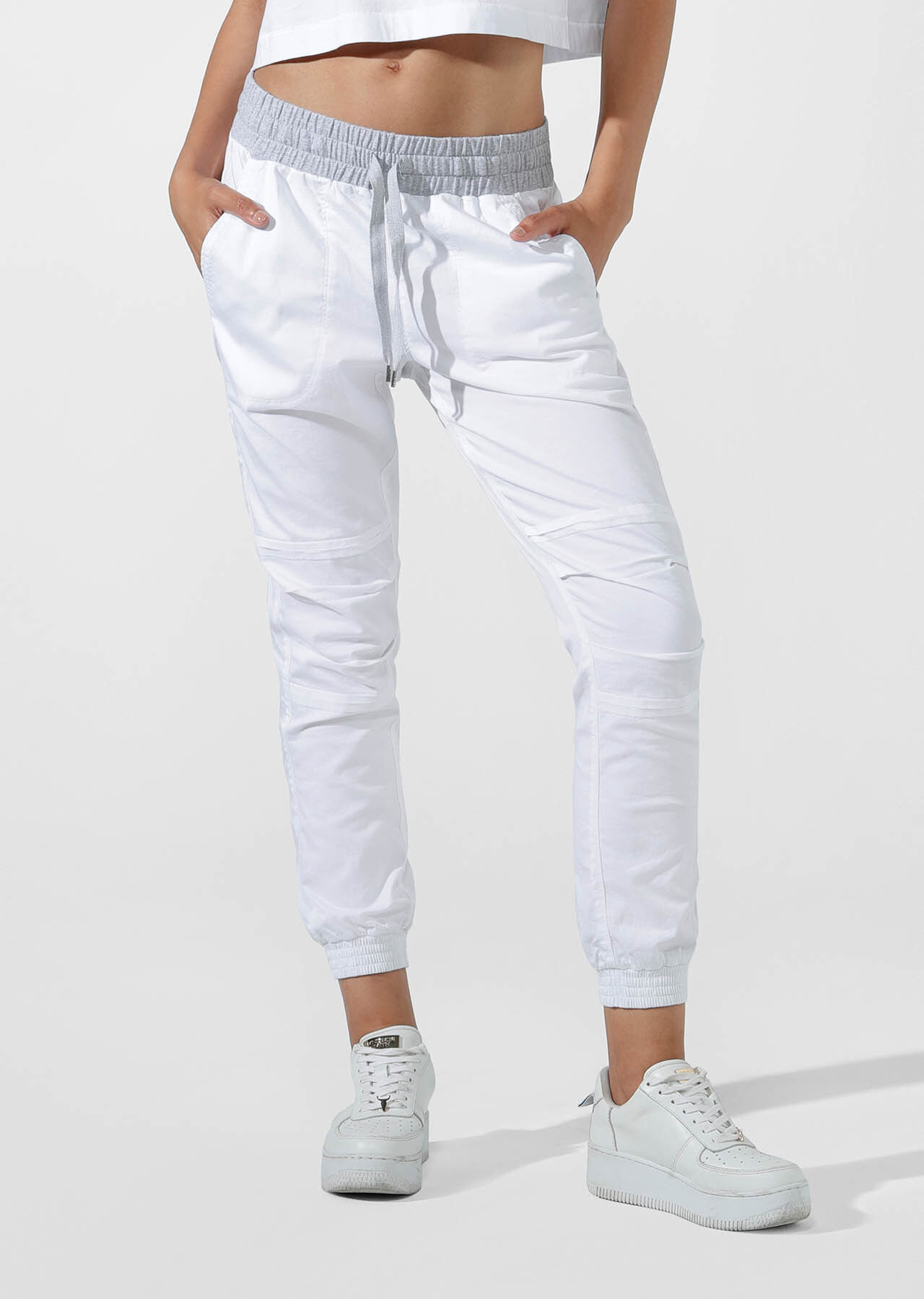 White sweatpants 2025 with pockets