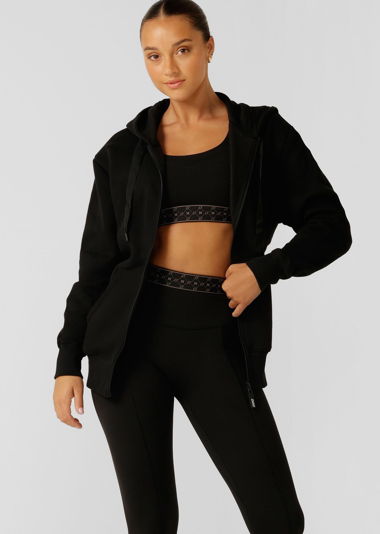 black zip up hoodie womens